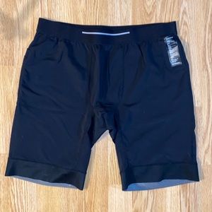 Ten Thousand Compression Short